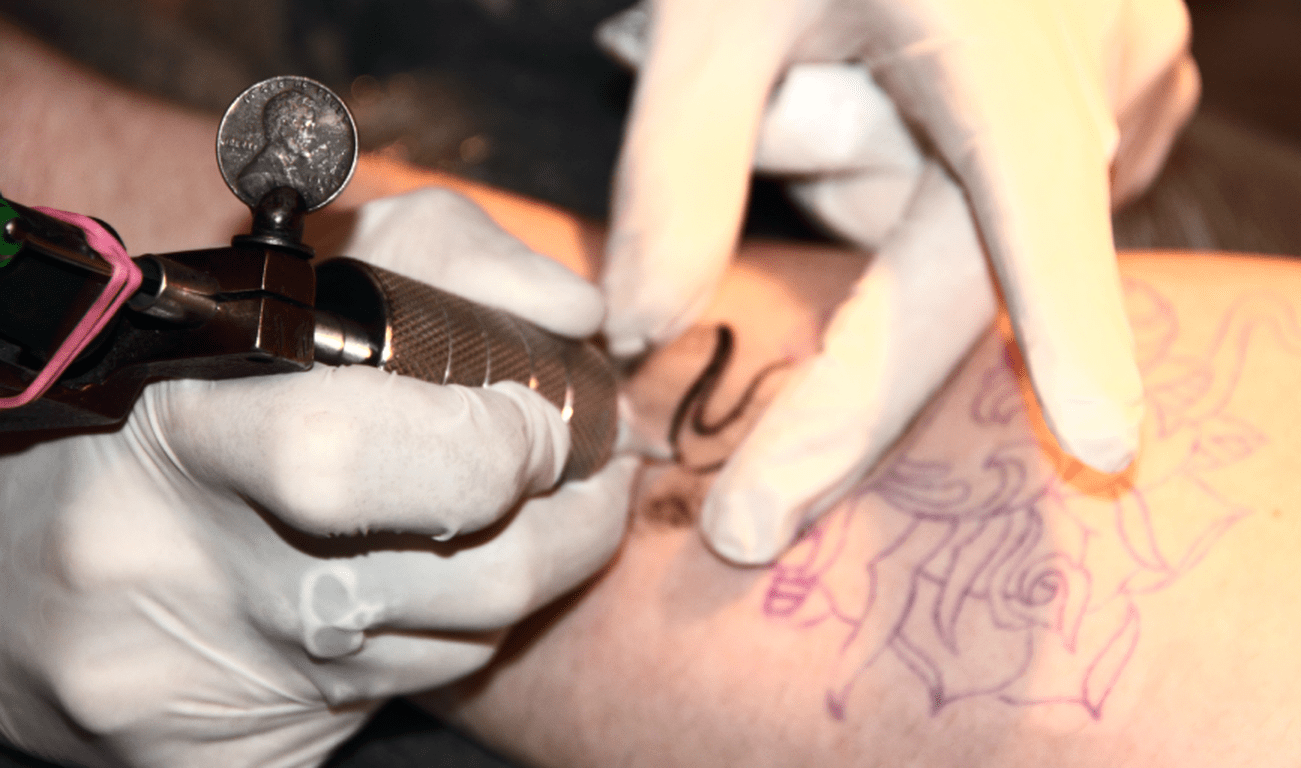 FINE LINE TATTOO